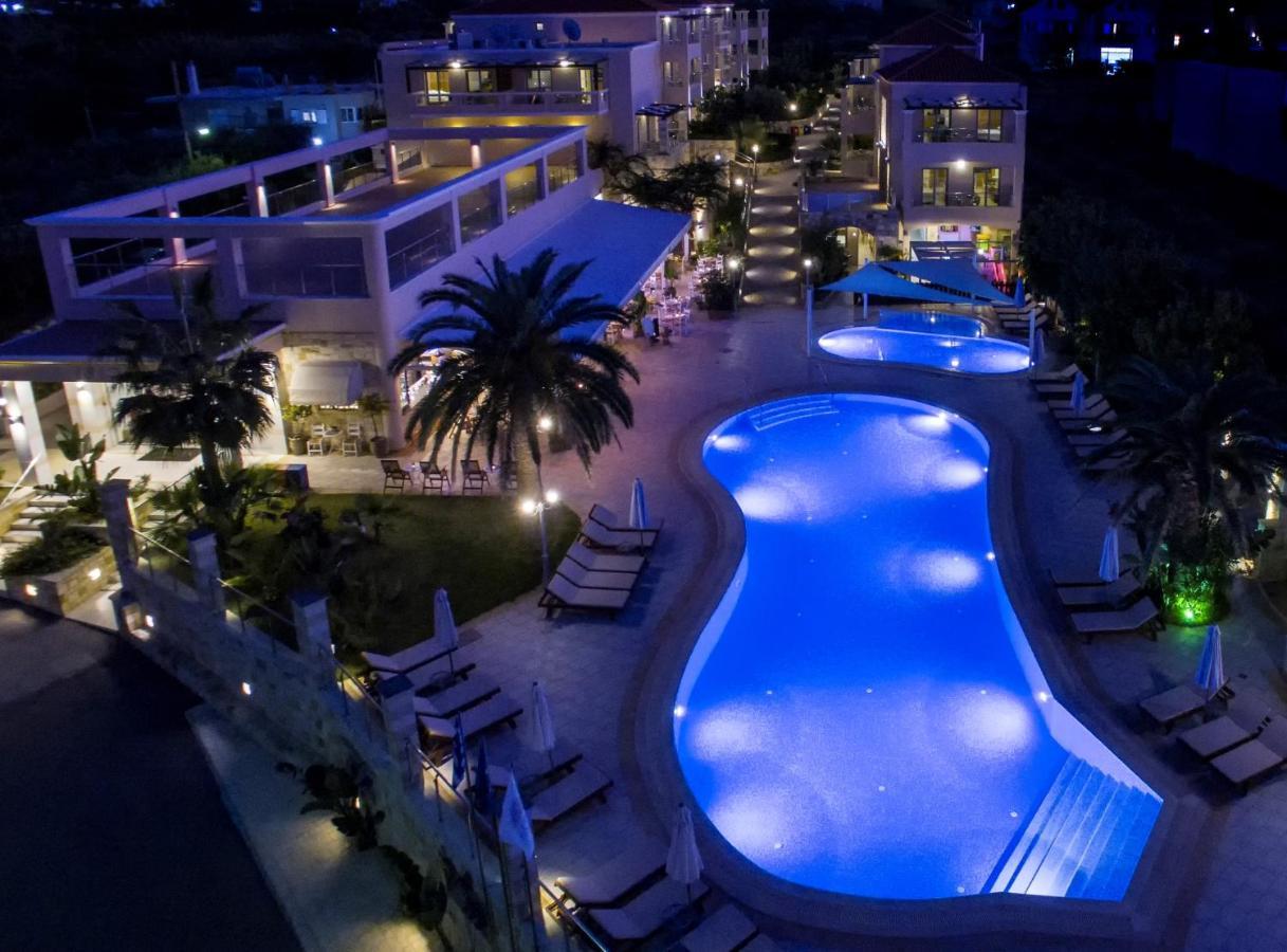 Isida Hotel Agia Marina Dış mekan fotoğraf