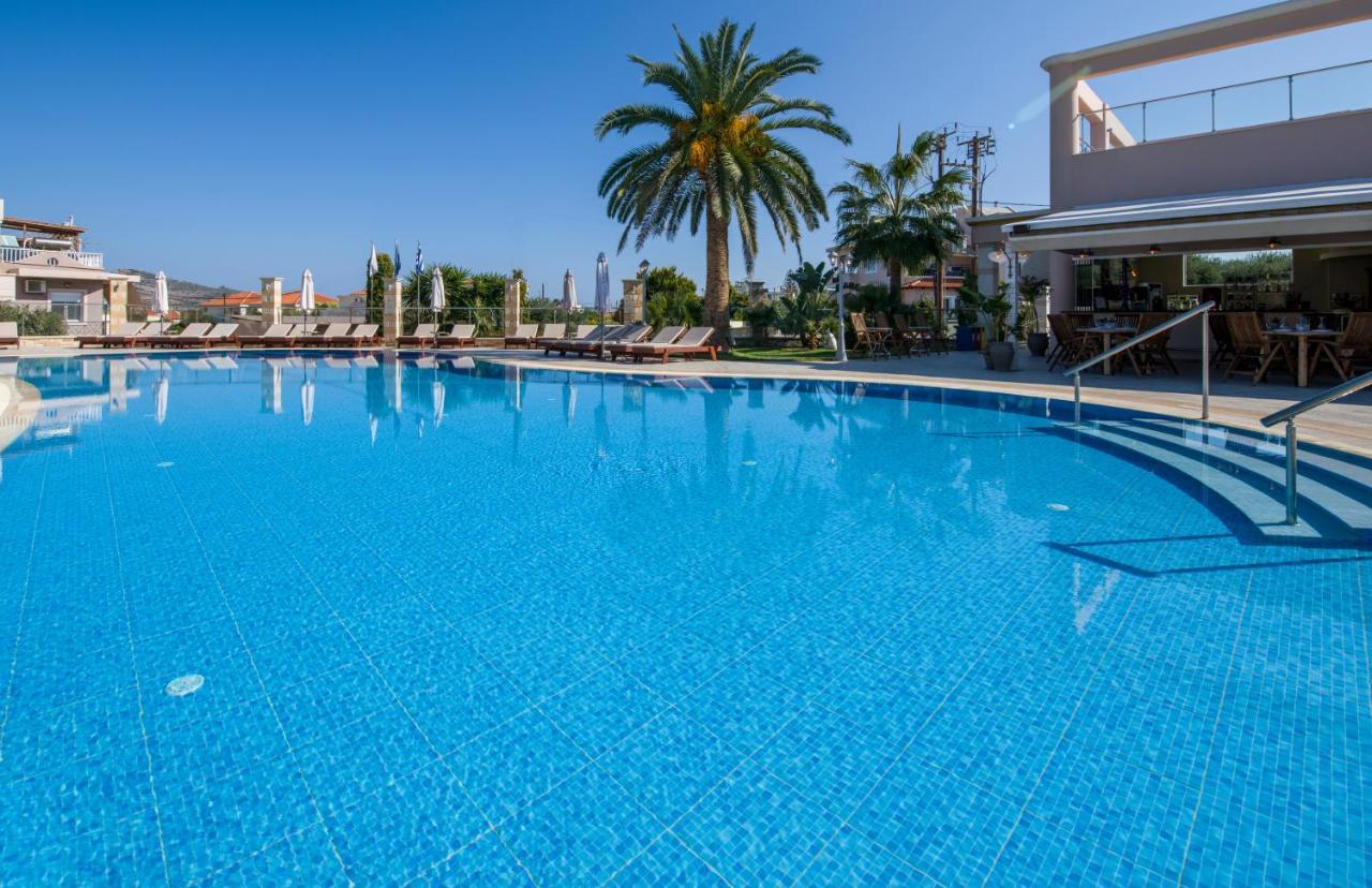 Isida Hotel Agia Marina Dış mekan fotoğraf