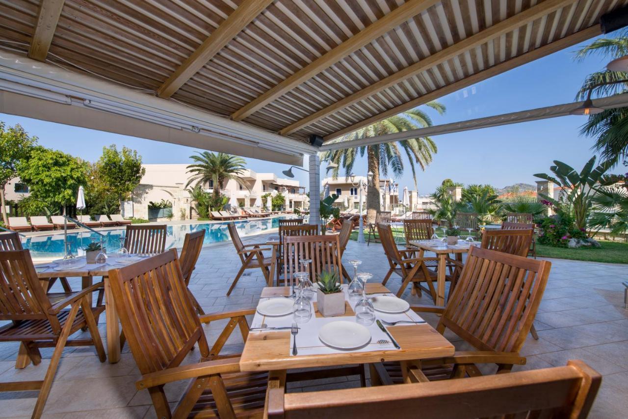 Isida Hotel Agia Marina Dış mekan fotoğraf