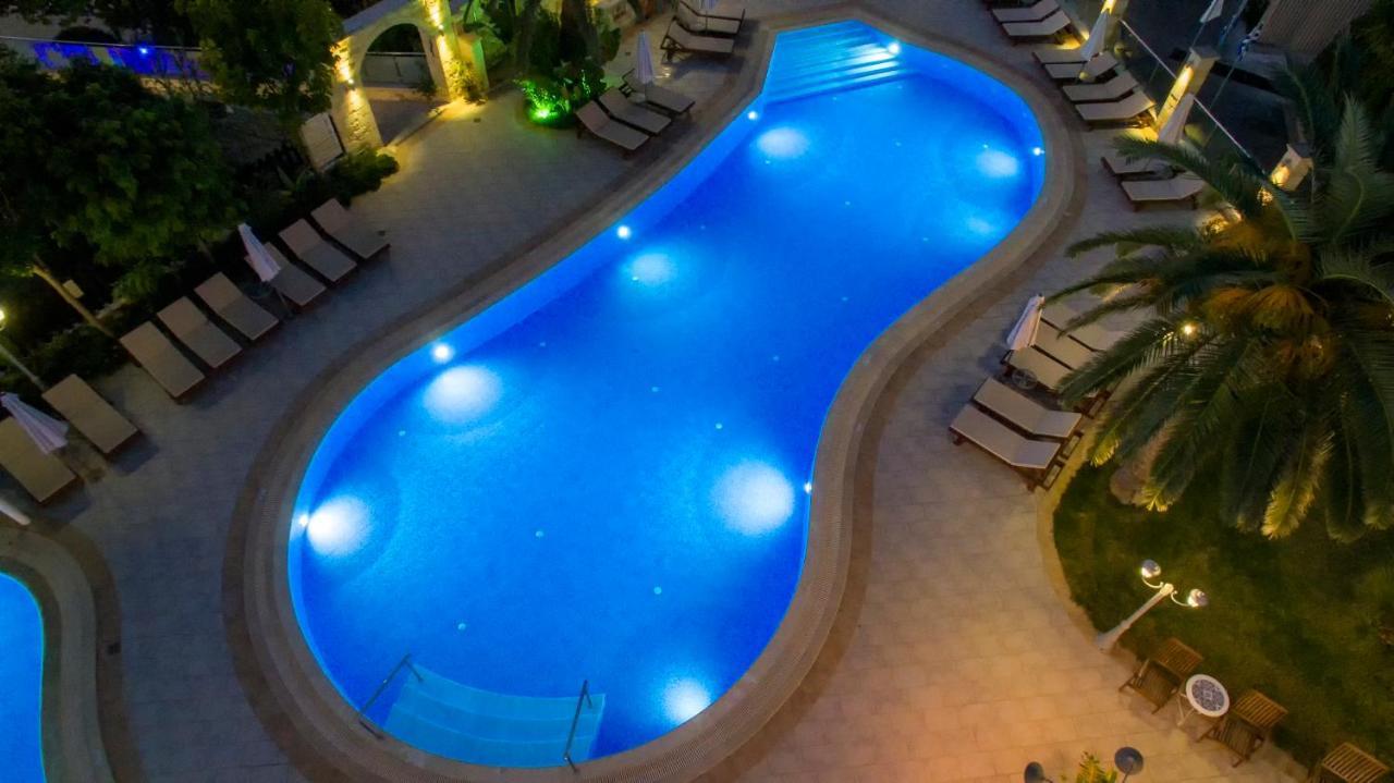 Isida Hotel Agia Marina Dış mekan fotoğraf